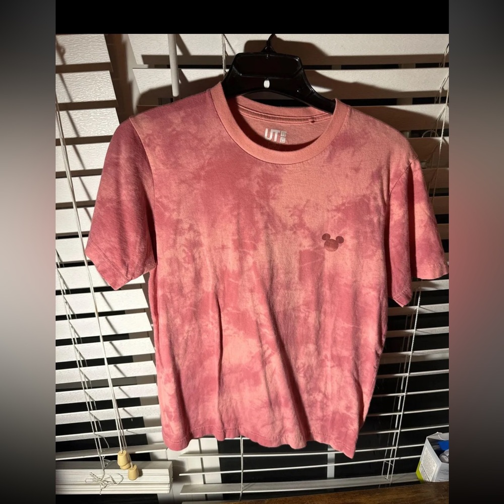 Disney tee shirt barely worn.